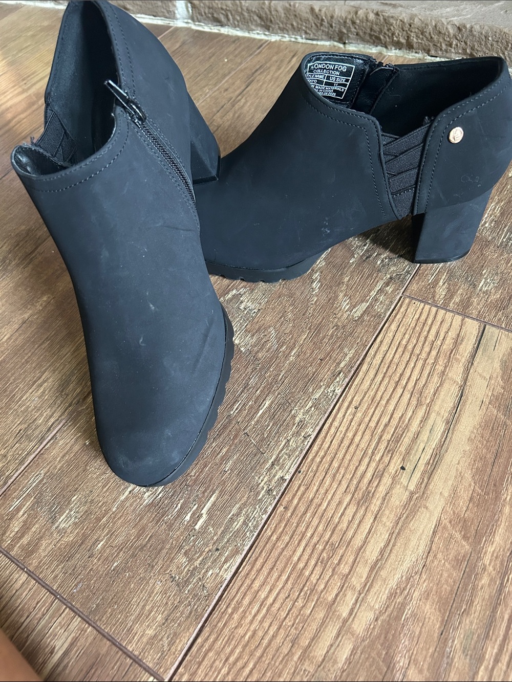 London Fog Matte Black Block Heel Ankle Booties